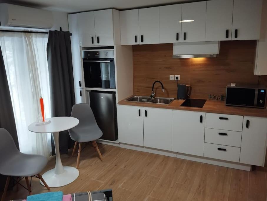 Nektar Cosy Apartment In City Centre Atena Exterior foto