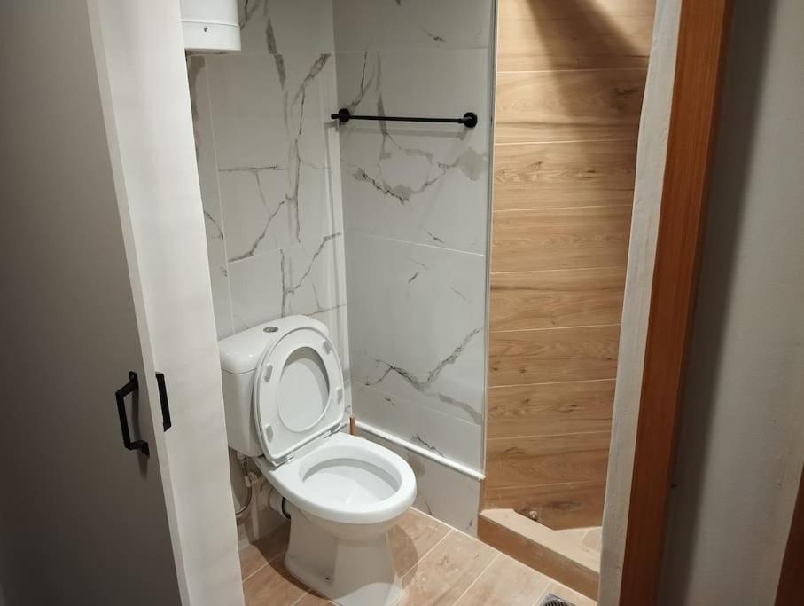 Nektar Cosy Apartment In City Centre Atena Exterior foto